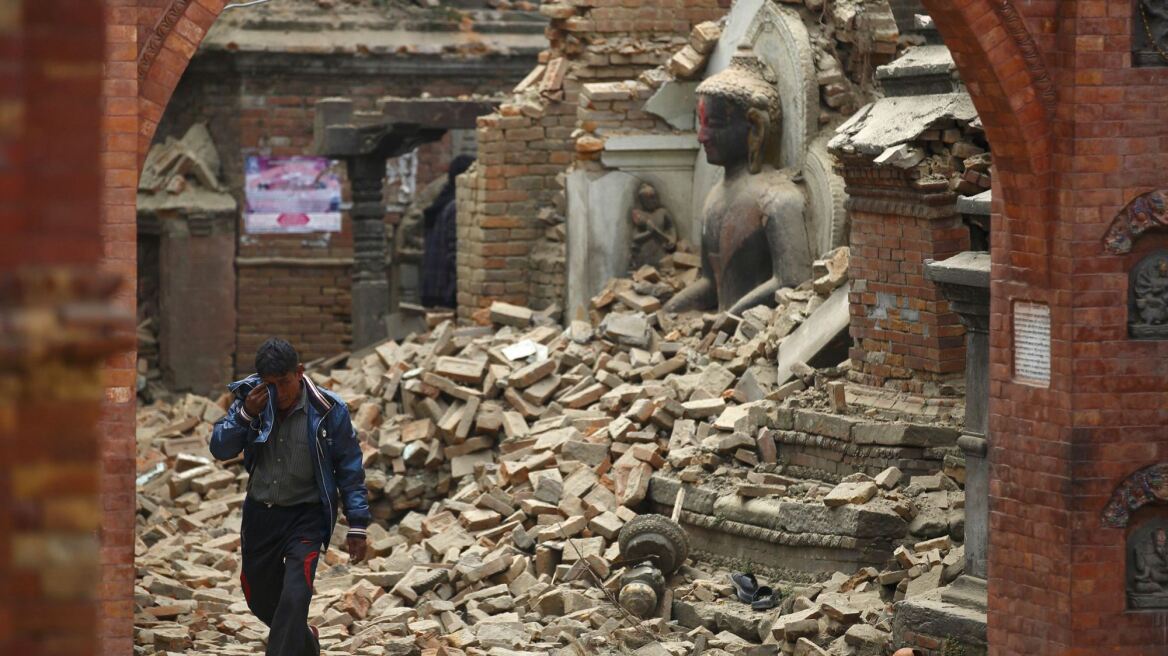 Εξήντα Ευρωπαίοι πολίτες αγνοούνται ακόμη στο Νεπάλ 